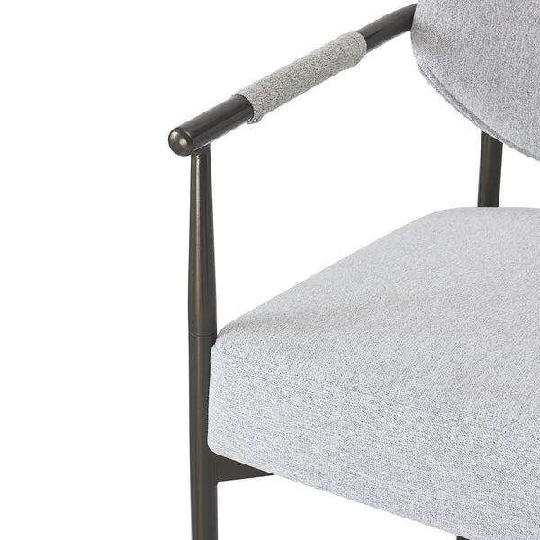 N762P329075A_media_16